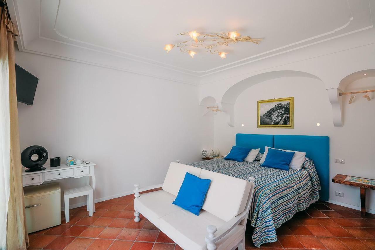 Villa Anfitrite Positano Buitenkant foto